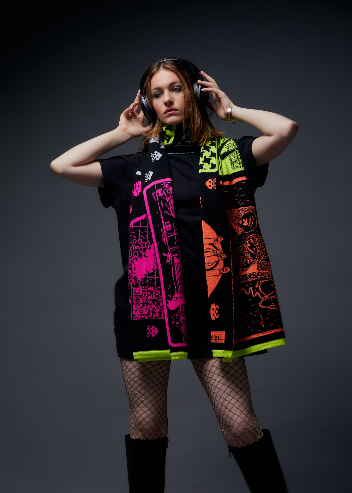 ‘Digital Replay’ BLANKET SCARF